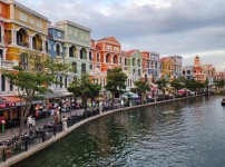 Golden Mountain Hotel Ph…